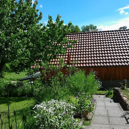 Schieferquartier - Charmantes Haus Im Gruenen Mit Terrasse Und Carport * Erfurt
